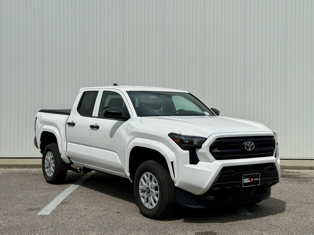Used 2024 Toyota Tacoma SR image 7
