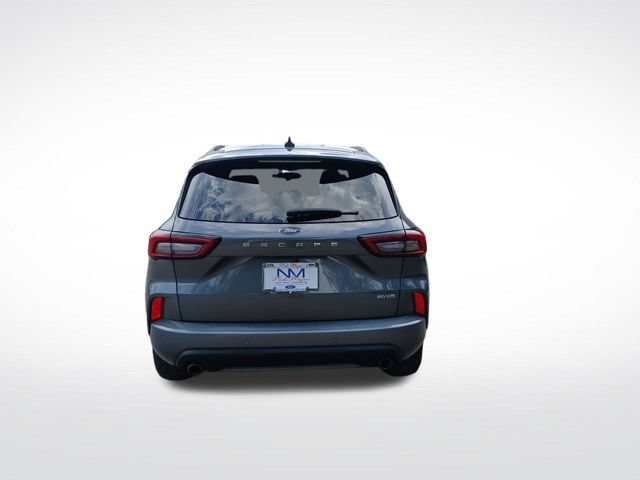 Used 2024 Ford Escape ST-Line w/ Tech Pack #1 AWD/4WD image 9