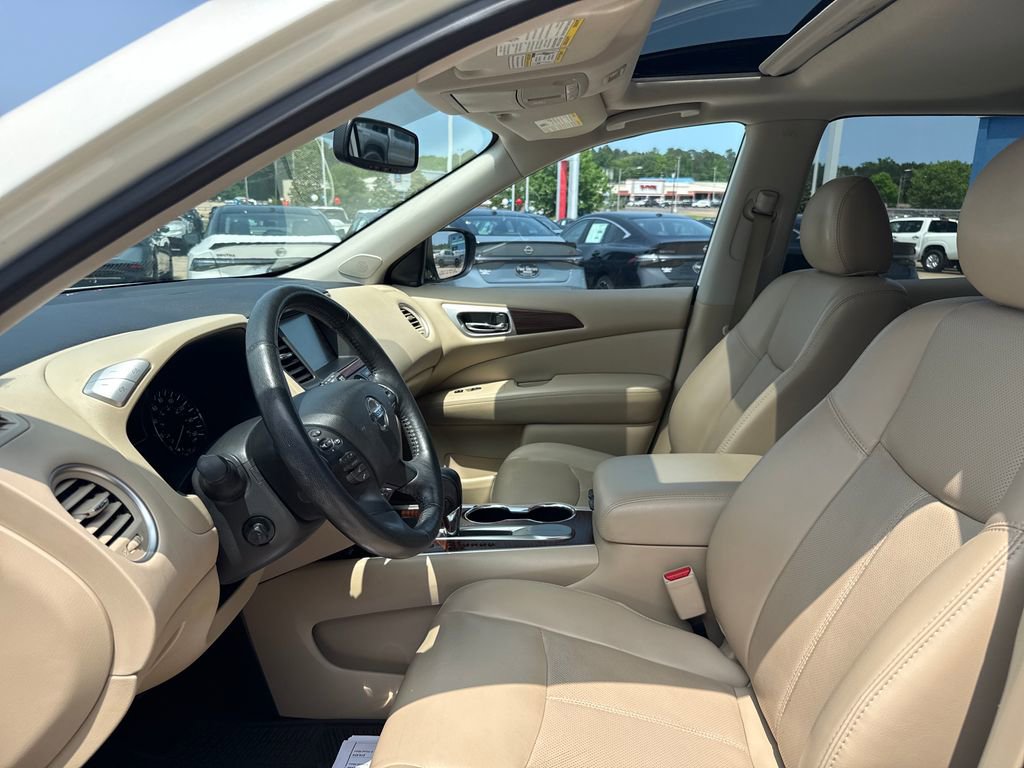 Used 2019 Nissan Pathfinder Platinum FWD image 20