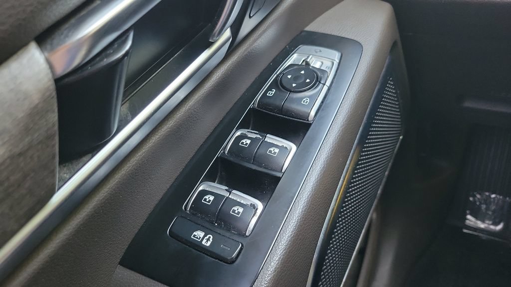Used 2020 Kia Telluride SX FWD image 19