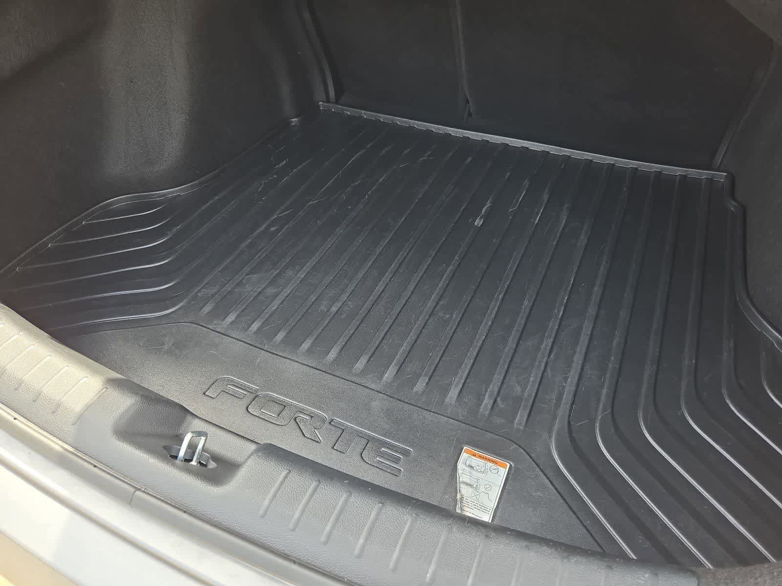 Certified 2023 Kia Forte LXS FWD image 31