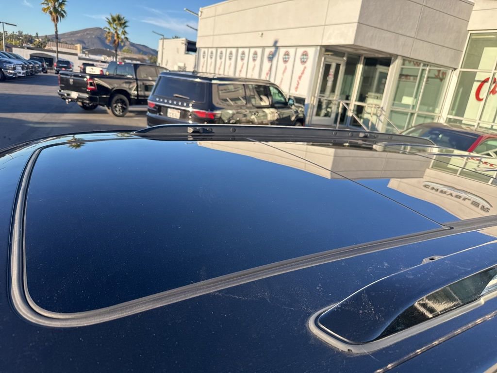 Used 2022 Jeep Grand Cherokee Overland image 13