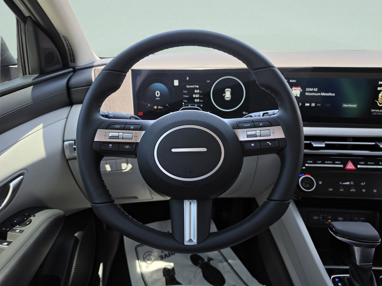 New 2026 Hyundai Tucson SEL FWD image 17