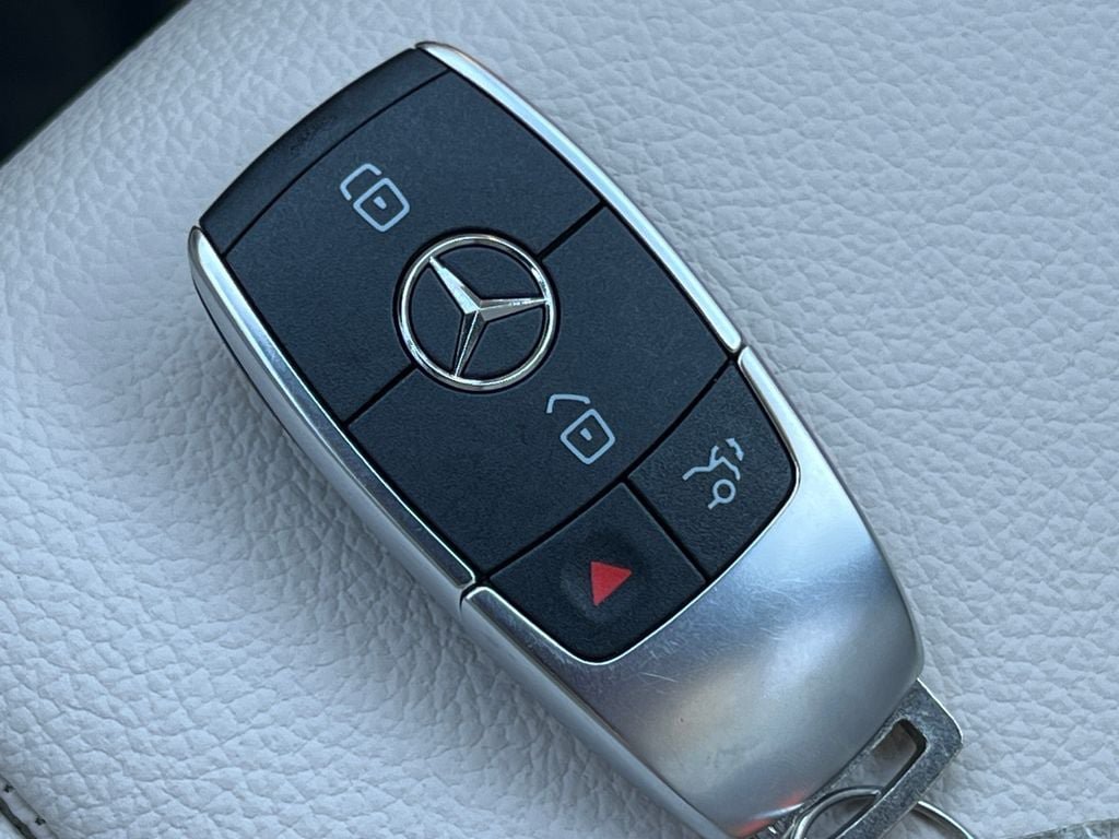 New 2026 Mercedes-Benz GLA 250 4MATIC image 29