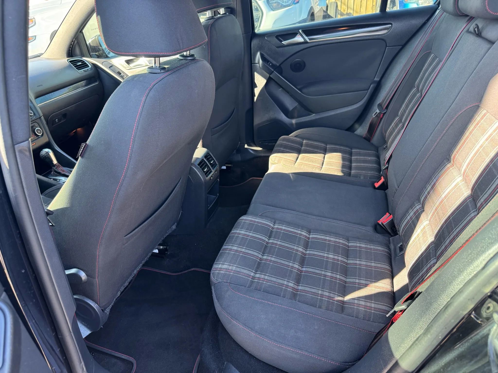 Used 2014 Volkswagen GTI Wolfsburg Edition image 13