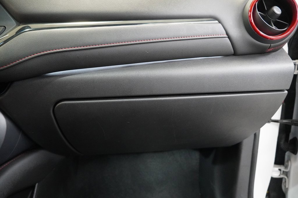 Used 2021 Chevrolet Blazer RS w/ Enhanced Convenience Package image 37