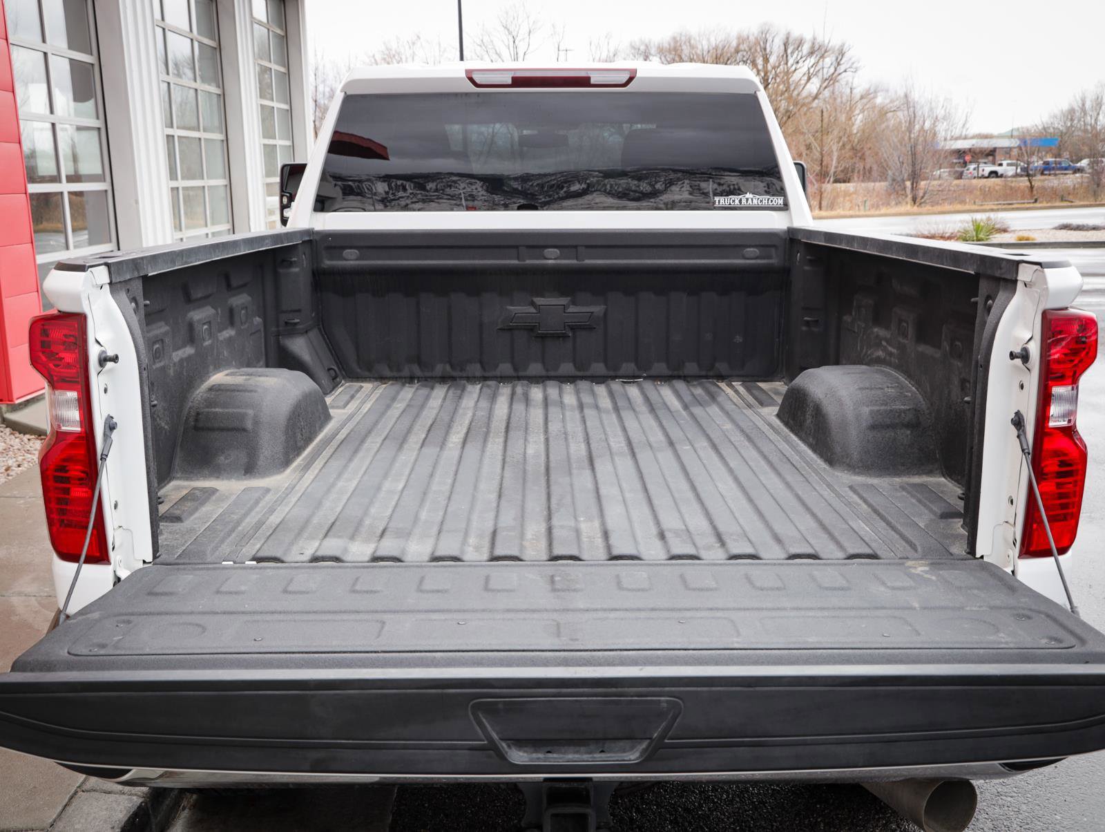 Used 2023 Chevrolet Silverado 2500 LT image 5