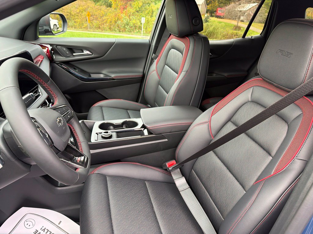 New 2027 Chevrolet Equinox RS w/ Safety and Technology Package AWD/4WD image 9