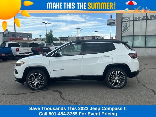 Used 2022 Jeep Compass Limited w/ Elite Group AWD/4WD image 2
