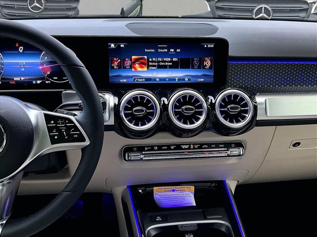 New 2026 Mercedes-Benz GLB 250 image 9