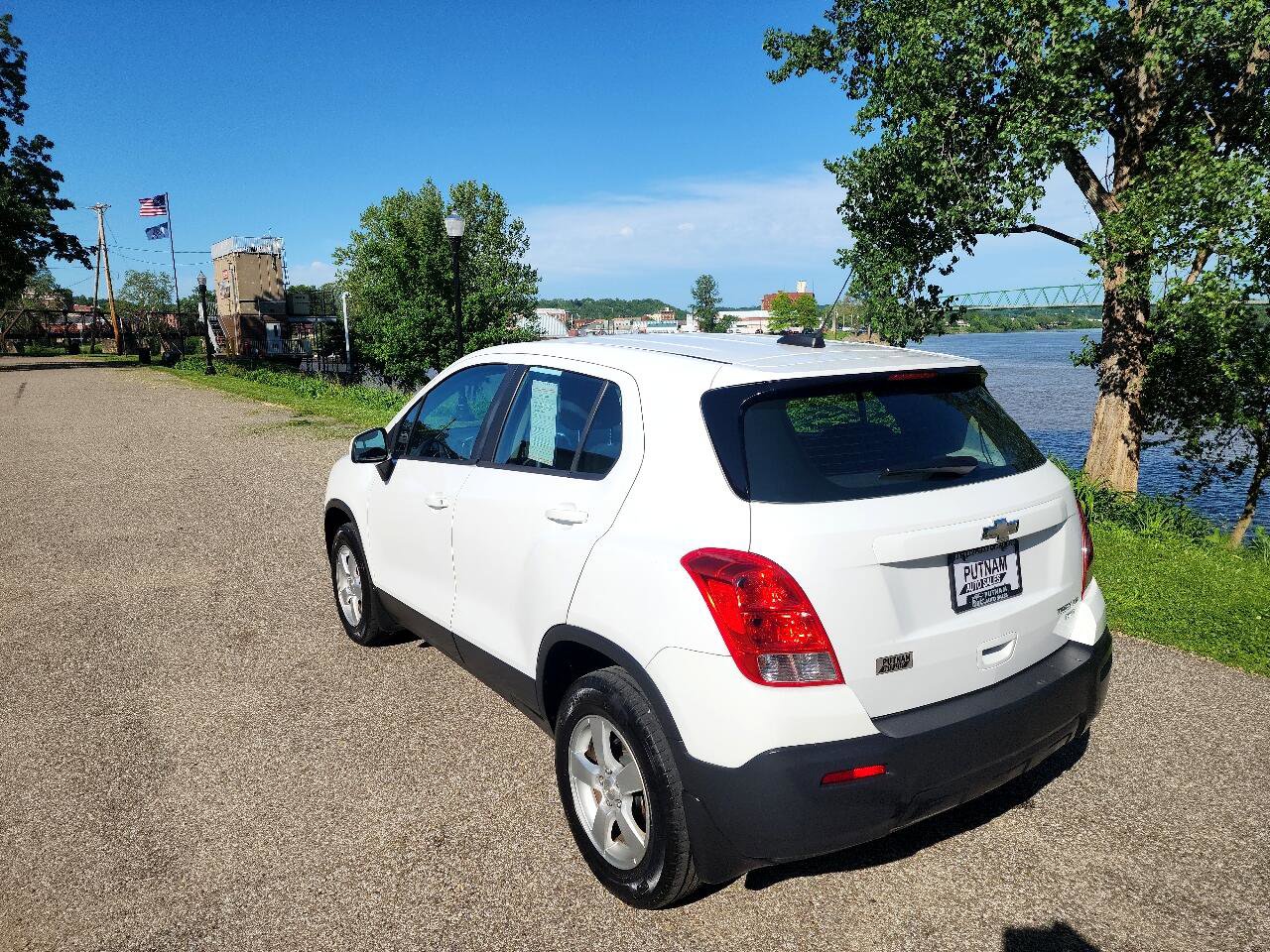 Used 2015 Chevrolet Trax LS w/ LPO, Protection Package image 3