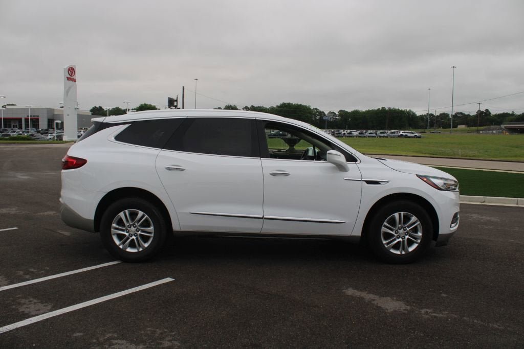Used 2020 Buick Enclave Essence FWD image 21