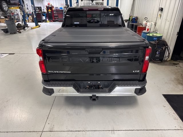 Used 2020 Chevrolet Silverado 1500 LTZ w/ LTZ Plus Package AWD/4WD image 12