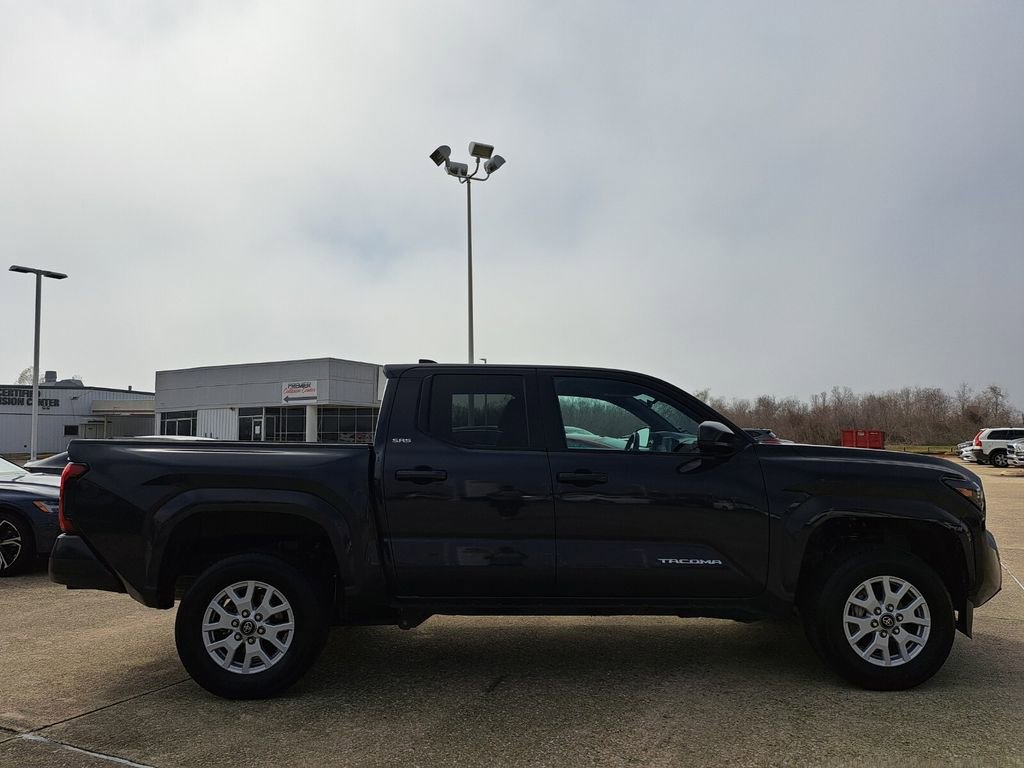 Used 2024 Toyota Tacoma SR5 image 4