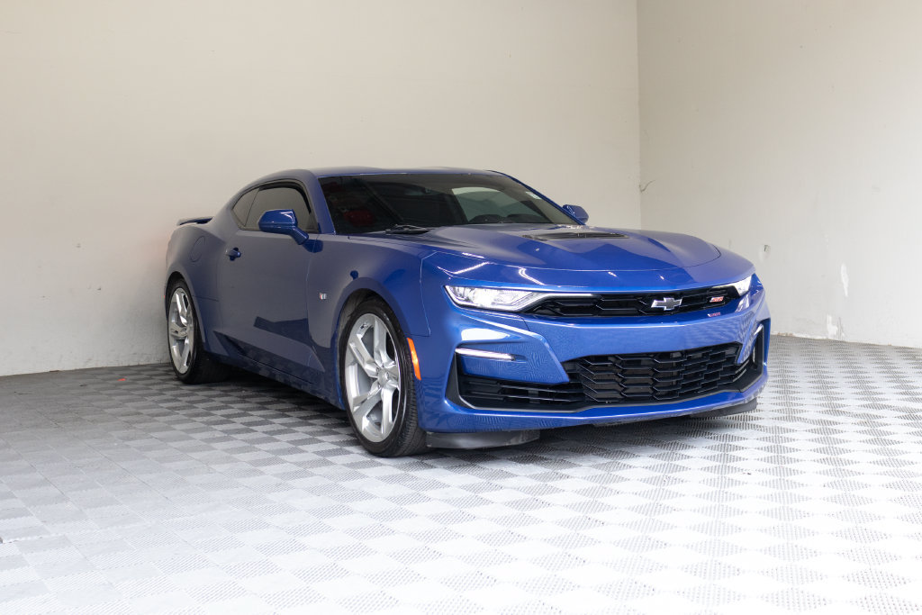 Used 2022 Chevrolet Camaro SS RWD image 6