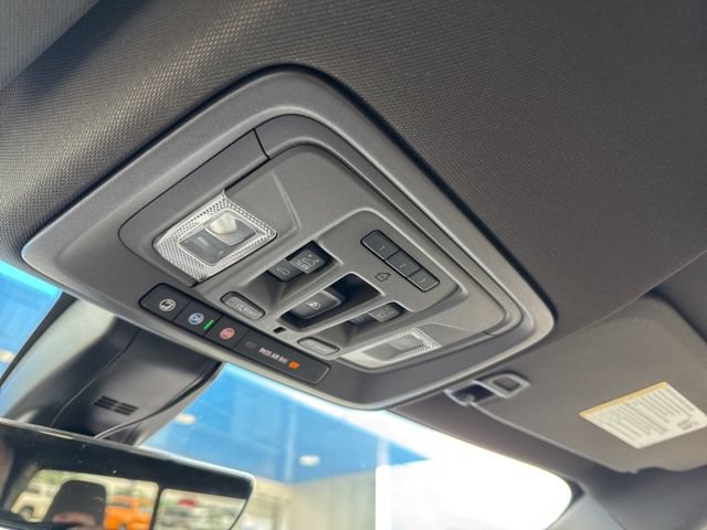 Used 2021 Chevrolet Silverado 1500 LTZ w/ LTZ Premium Package AWD/4WD image 29
