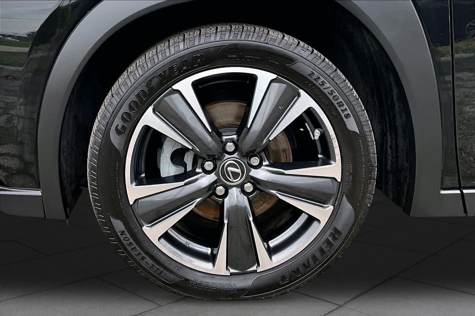 Used 2020 Lexus UX 200 w/ Accessory Package 2 FWD image 11