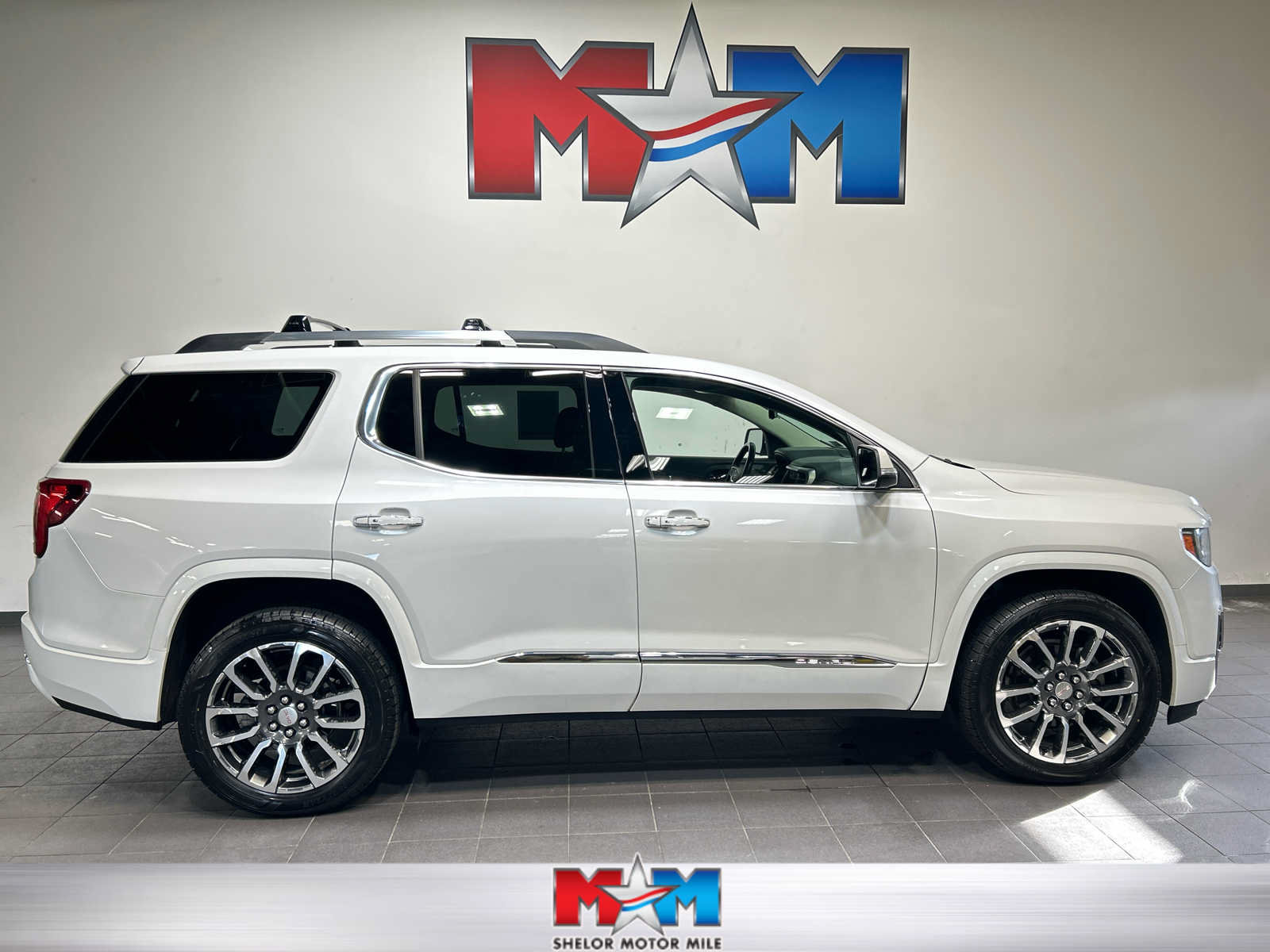 Used 2020 GMC Acadia Denali w/ Denali Ultimate Package