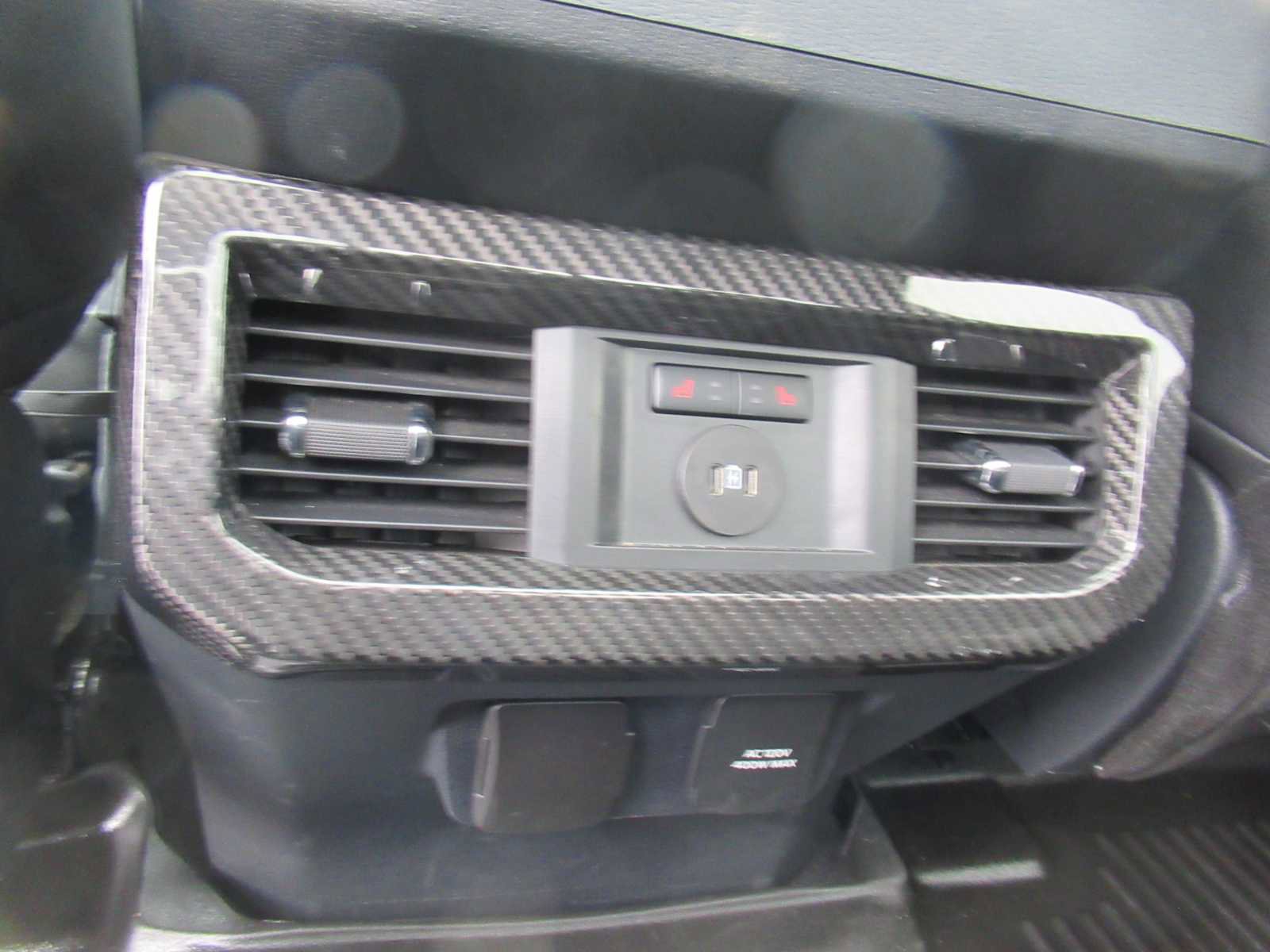 Used 2024 Ford F250 Lariat w/ Lariat Ultimate Package image 25