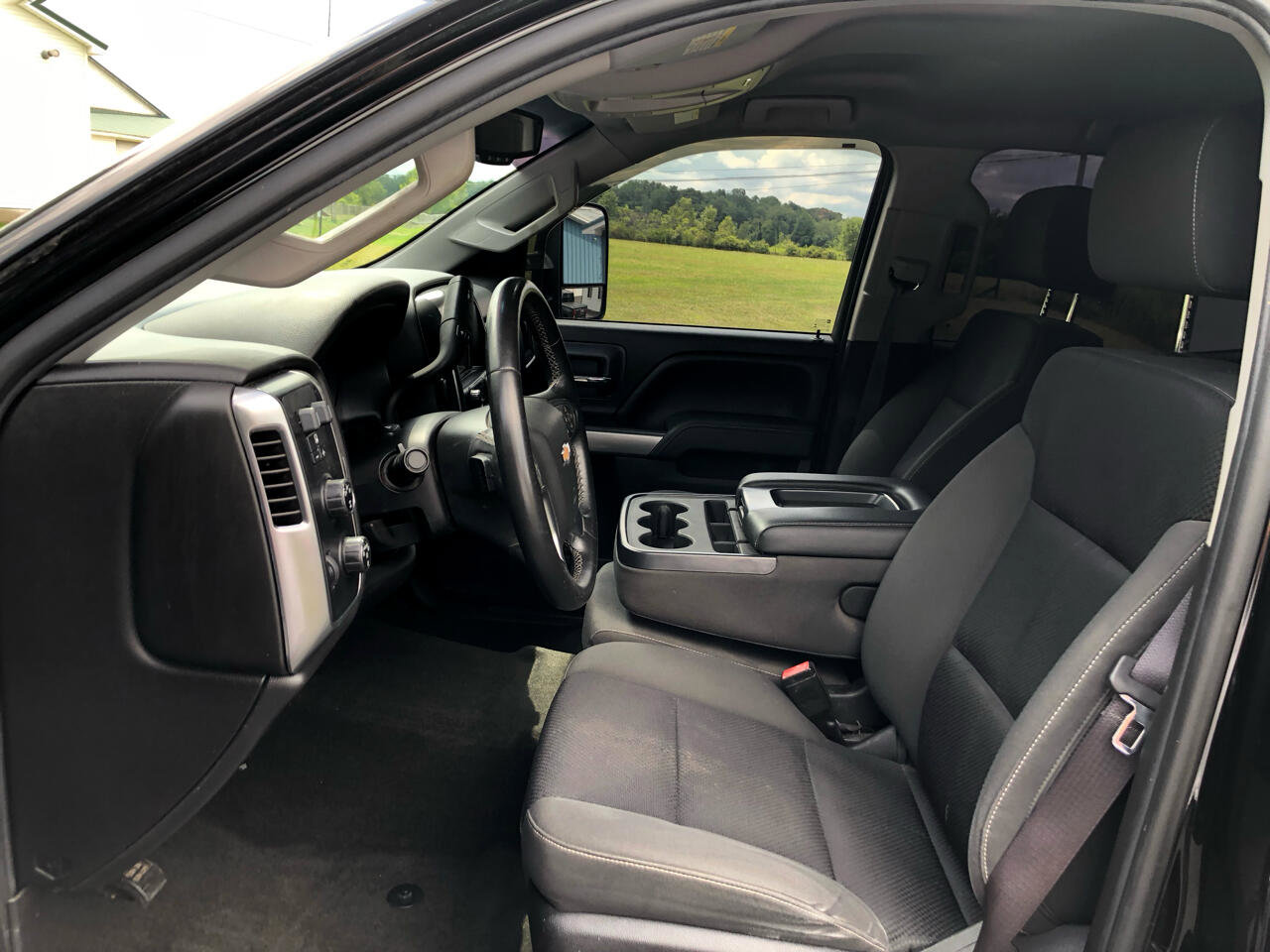 Used 2015 Chevrolet Silverado 2500 LT w/ Z71 Package, Off-Road image 26