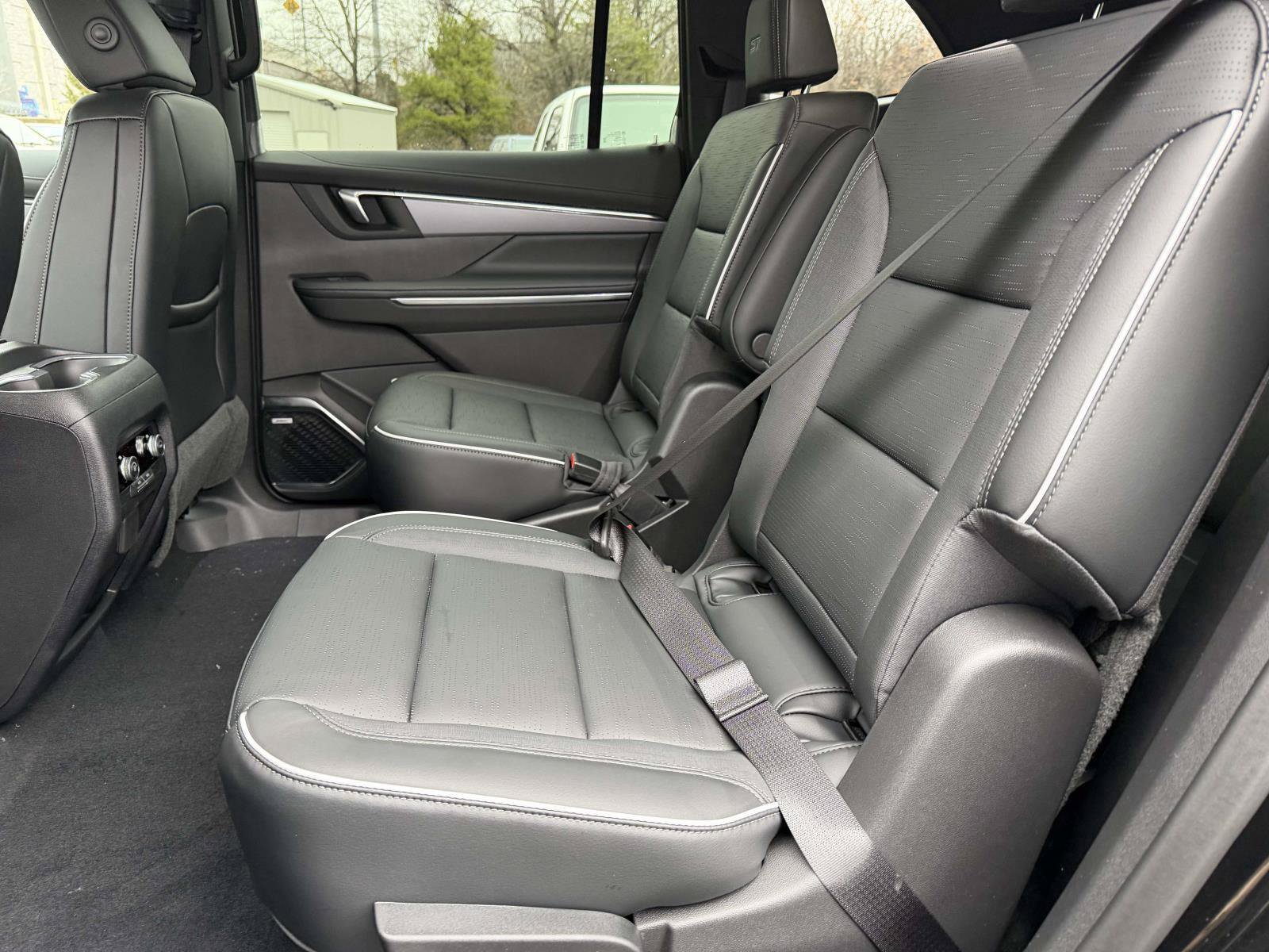 New 2026 Buick Enclave Sport Touring w/ Power Package AWD/4WD image 8