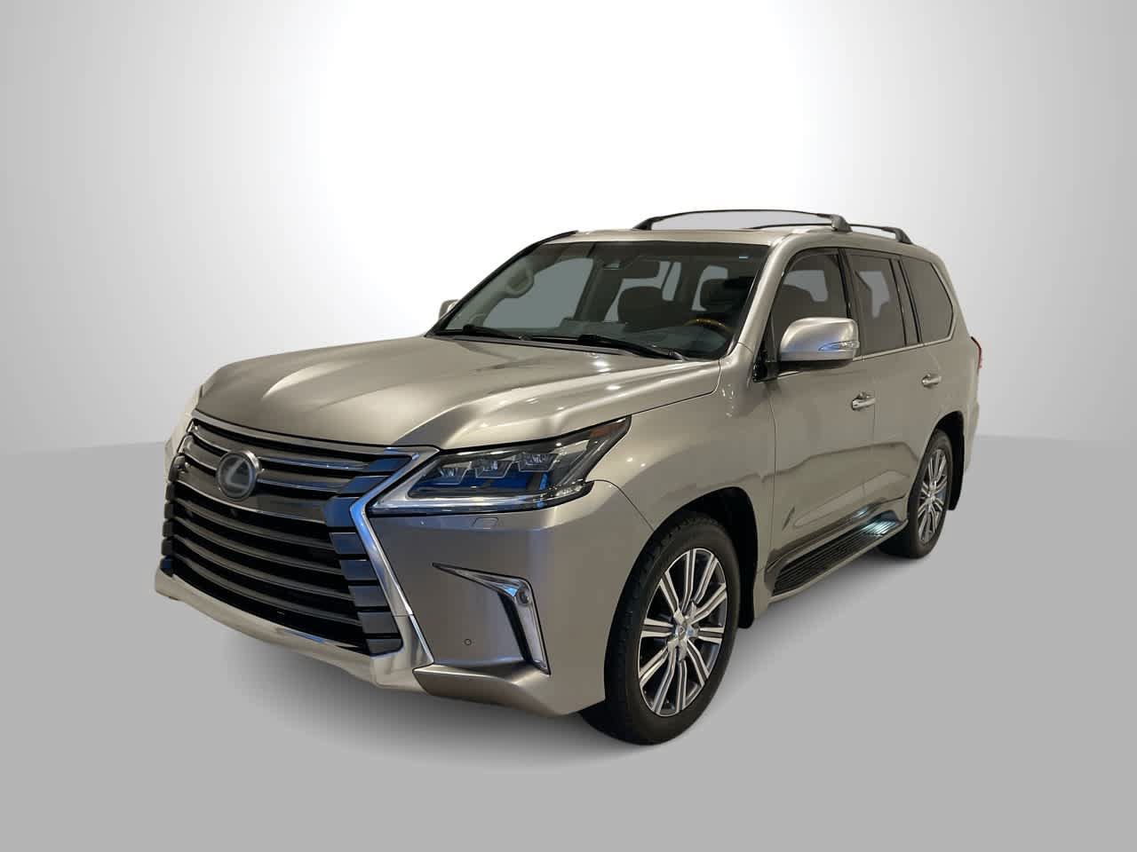 Used 2017 Lexus LX 570 4WD w/ Luxury Package