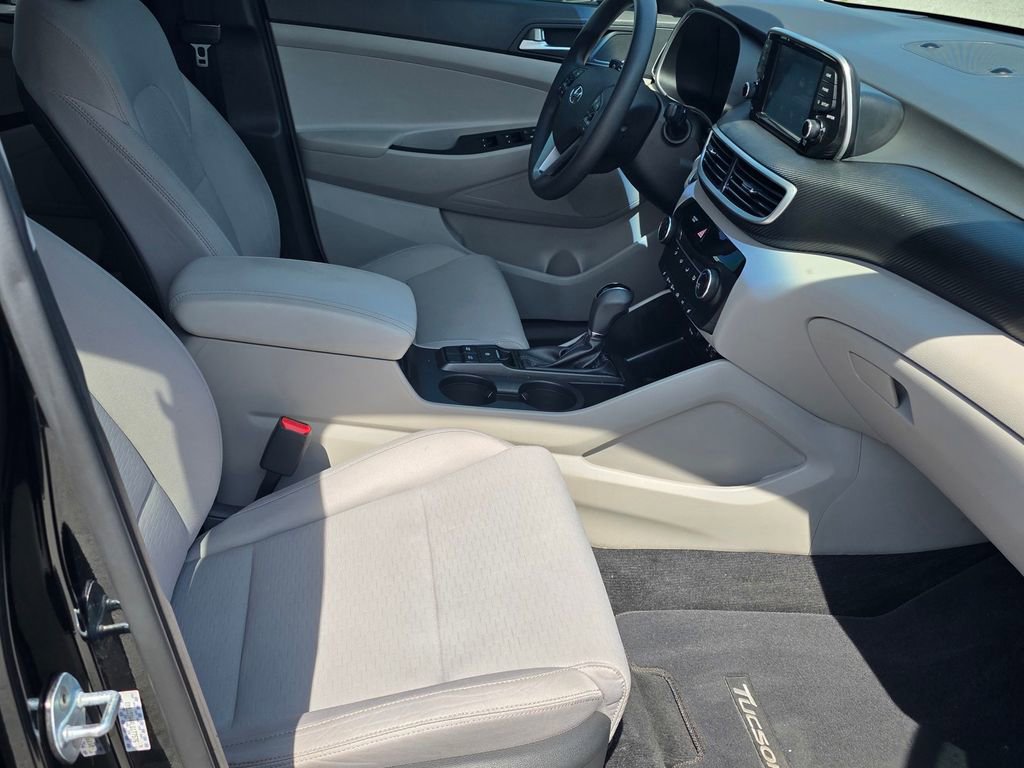 Used 2020 Hyundai Tucson Value w/ Cargo Package image 21