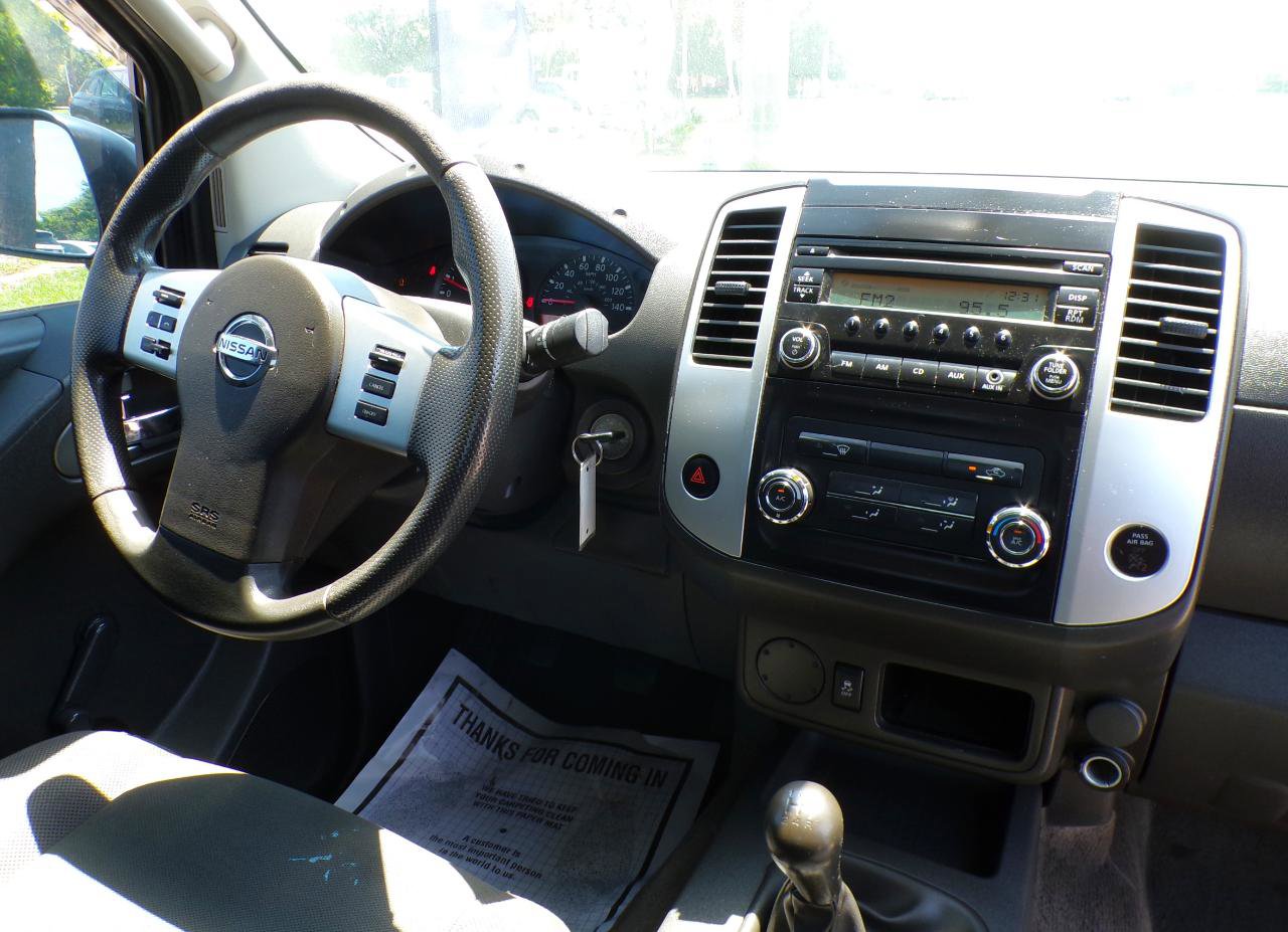 Used 2015 Nissan Frontier S w/ S Preferred Package RWD image 18