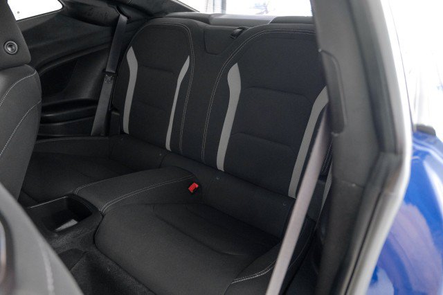 Used 2021 Chevrolet Camaro LT w/ Technology Package RWD image 34