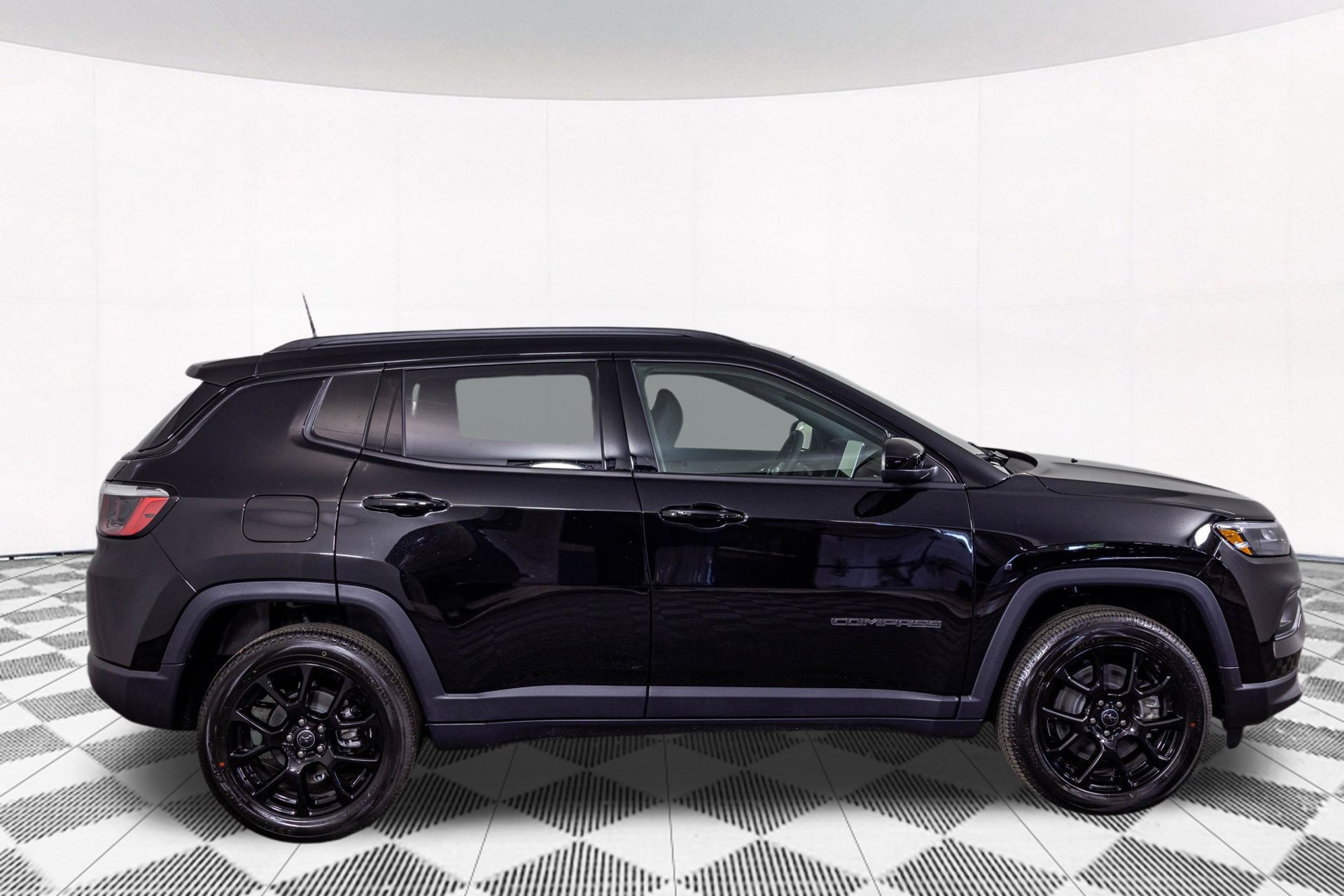 New 2026 Jeep Compass Latitude AWD/4WD image 9