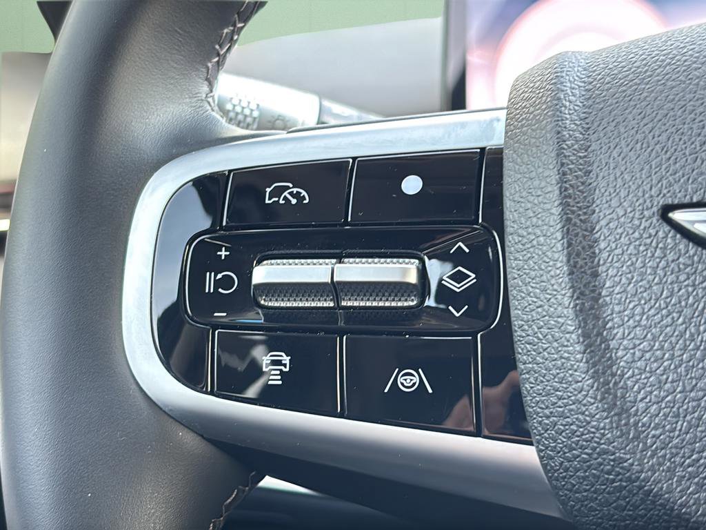 Certified 2026 Genesis GV70 2.5T image 22