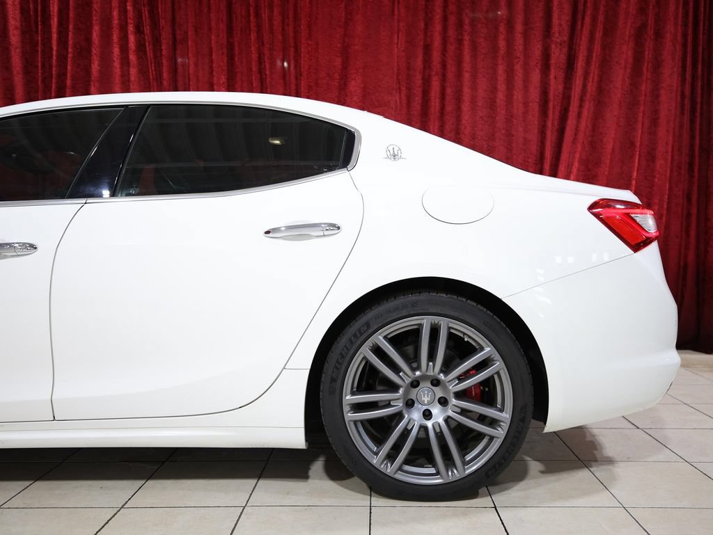 Used 2018 Maserati Ghibli GranLusso RWD image 6