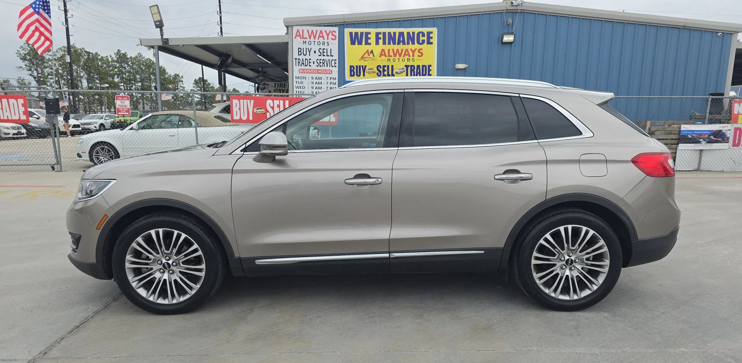 Used 2018 Lincoln MKX Reserve w/ Lincoln MKX Climate Package image 10