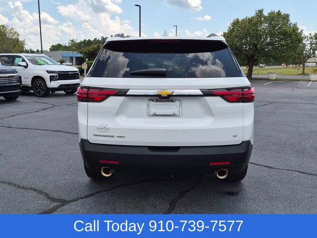 Used 2023 Chevrolet Traverse LT w/ Rear Camera Mirror Package AWD/4WD image 4