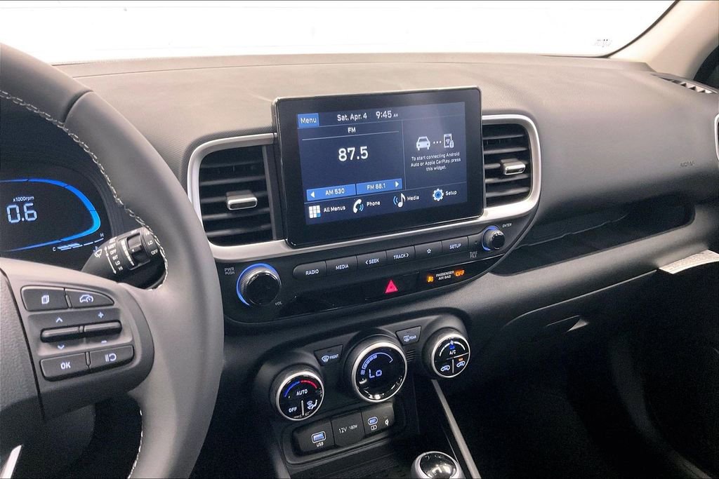 New 2026 Hyundai Venue SEL image 6