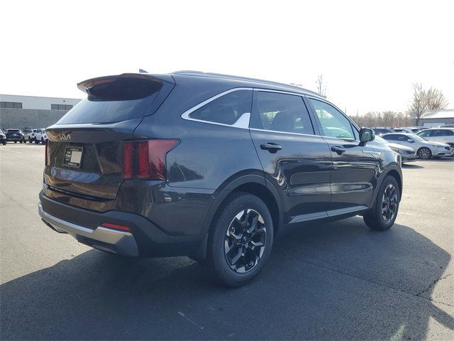 New 2026 Kia Sorento S image 4