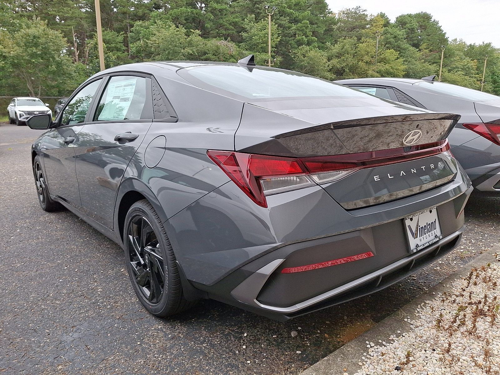 New 2026 Hyundai Elantra SEL Sport FWD image 3