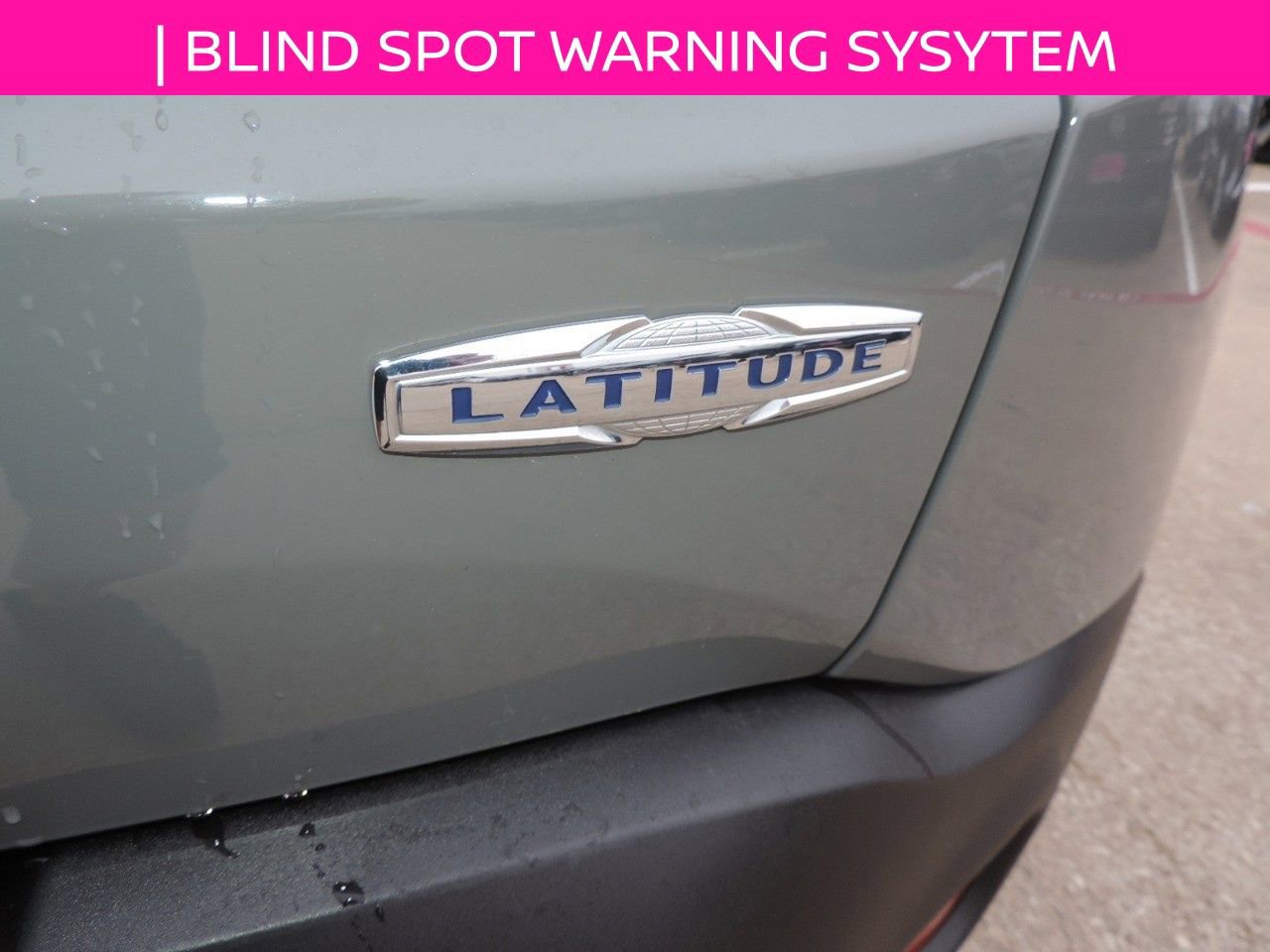 Used 2022 Jeep Renegade Latitude w/ Convenience Group image 14