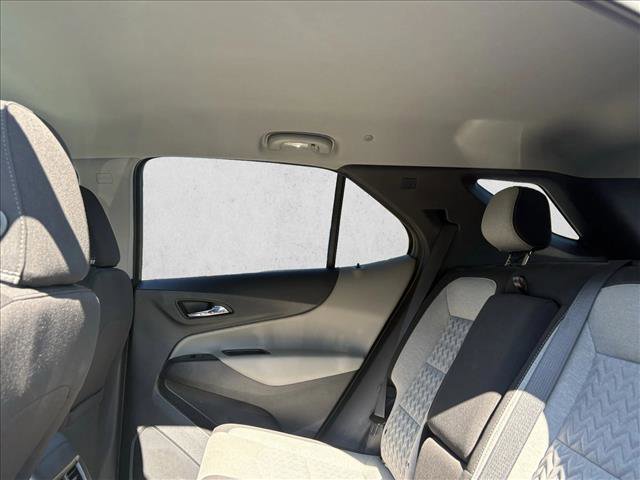 Used 2023 Chevrolet Equinox LS w/ LS Convenience Package image 16