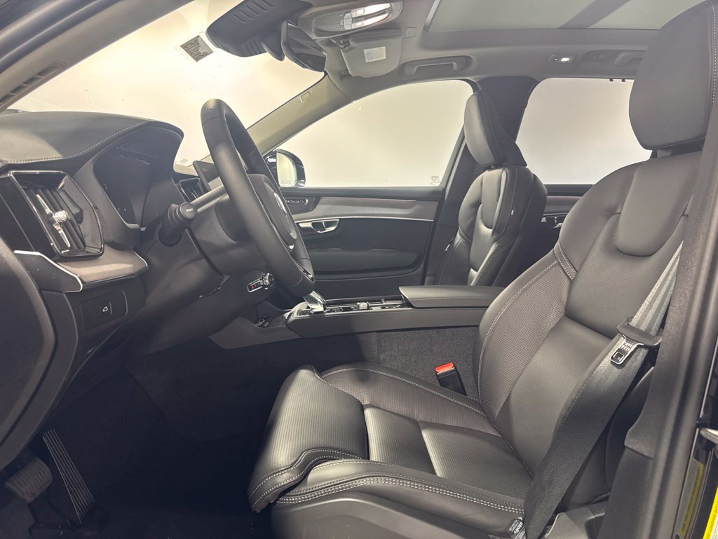 New 2026 Volvo XC90 B6 Ultra w/ Protection Package AWD/4WD image 19