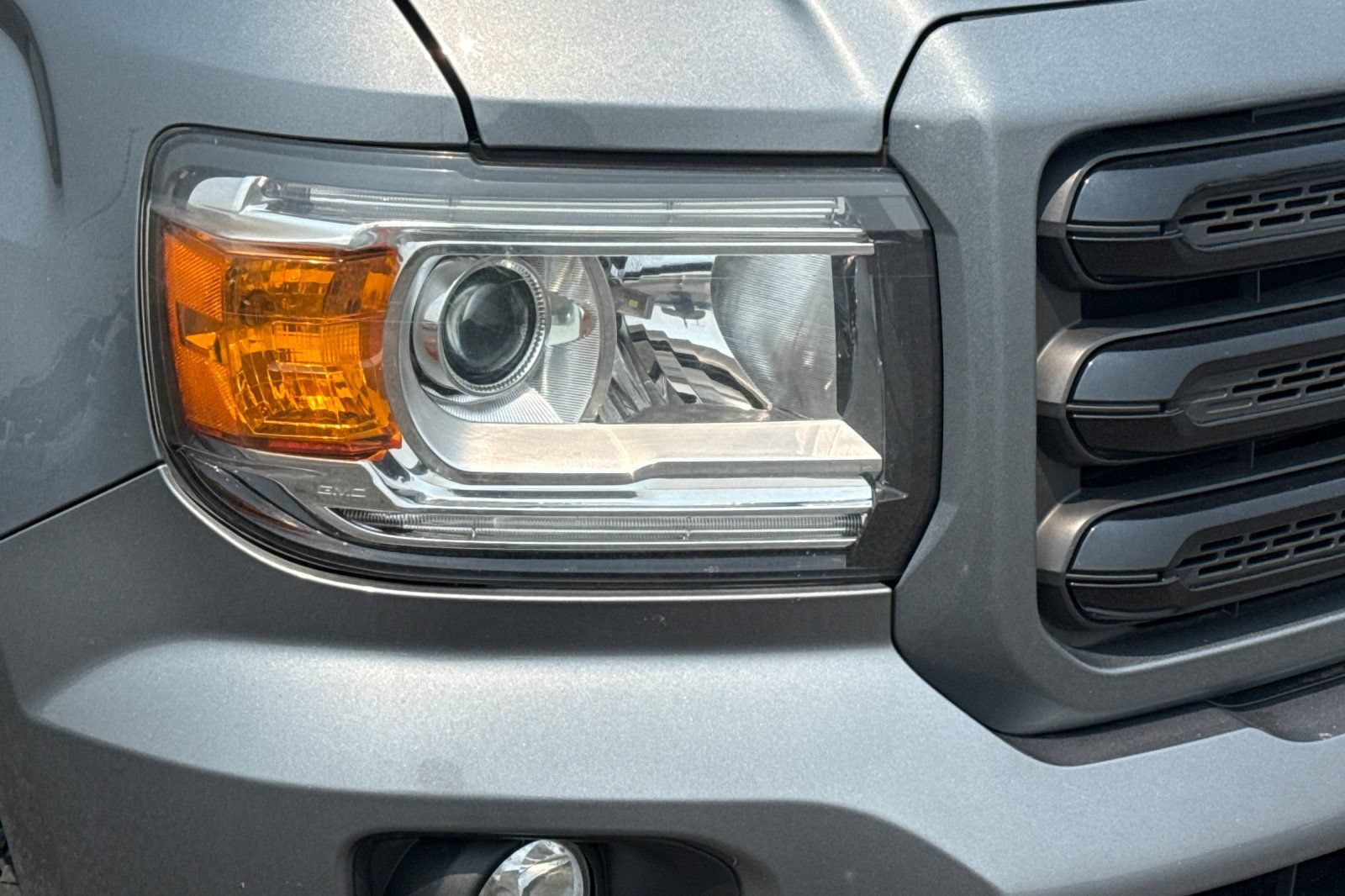 Used 2020 GMC Canyon SLE w/ Elevation Edition AWD/4WD image 42