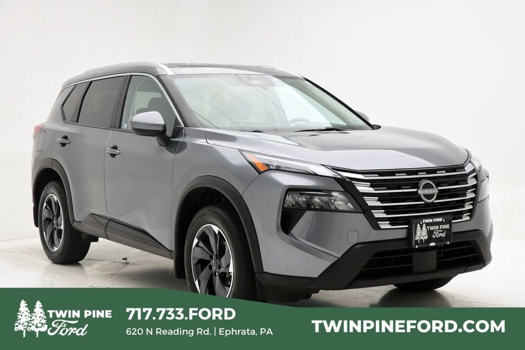 Used 2024 Nissan Rogue SV w/ SV Premium Package AWD/4WD image 1