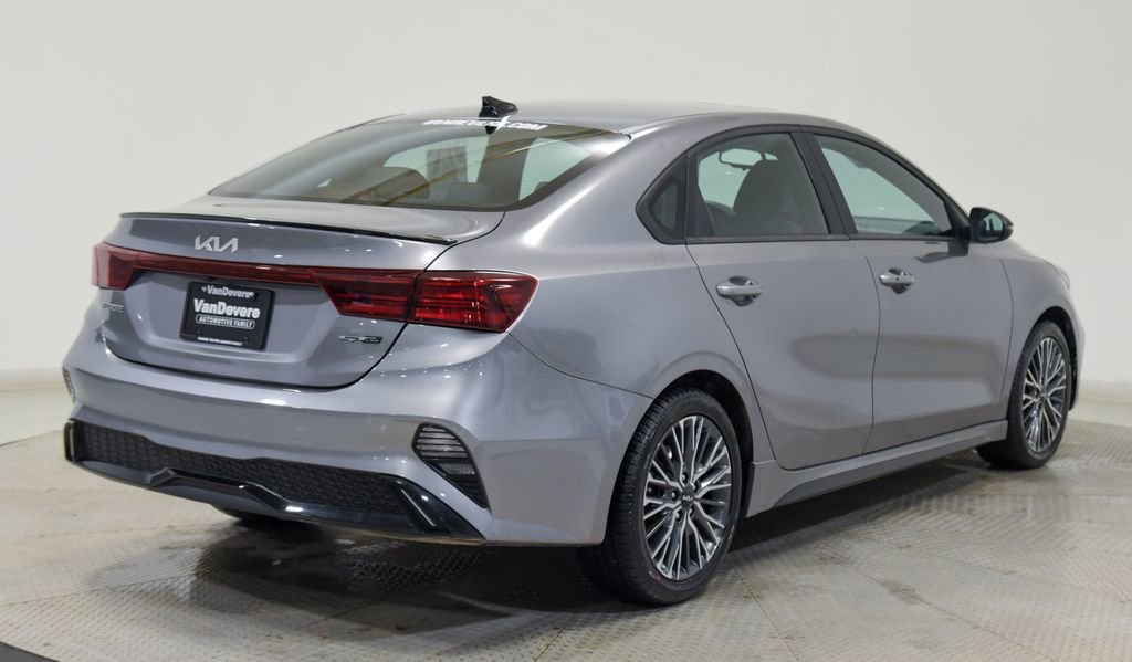 Used 2024 Kia Forte GT-Line w/ GT-Line Premium Package image 13