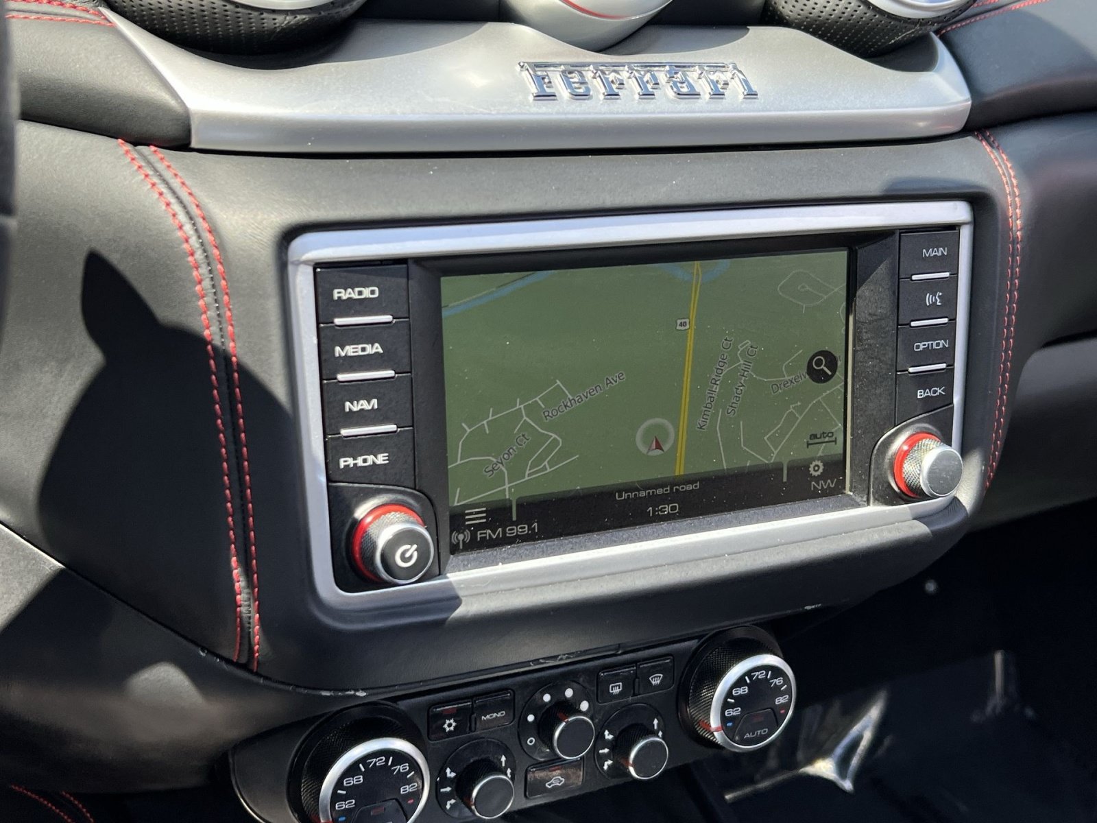 Used 2016 Ferrari California T RWD image 25