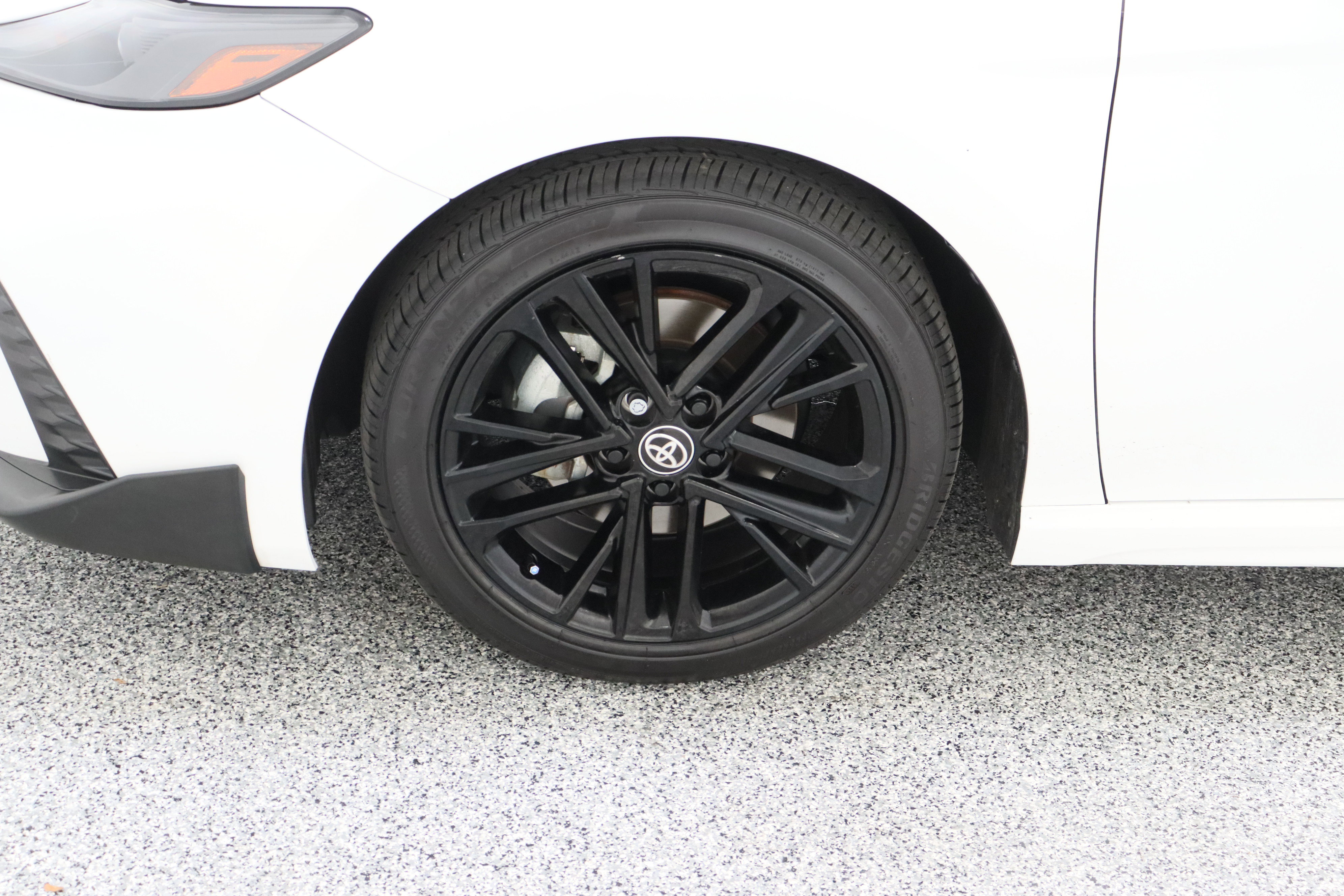 Used 2025 Toyota Camry SE FWD image 10
