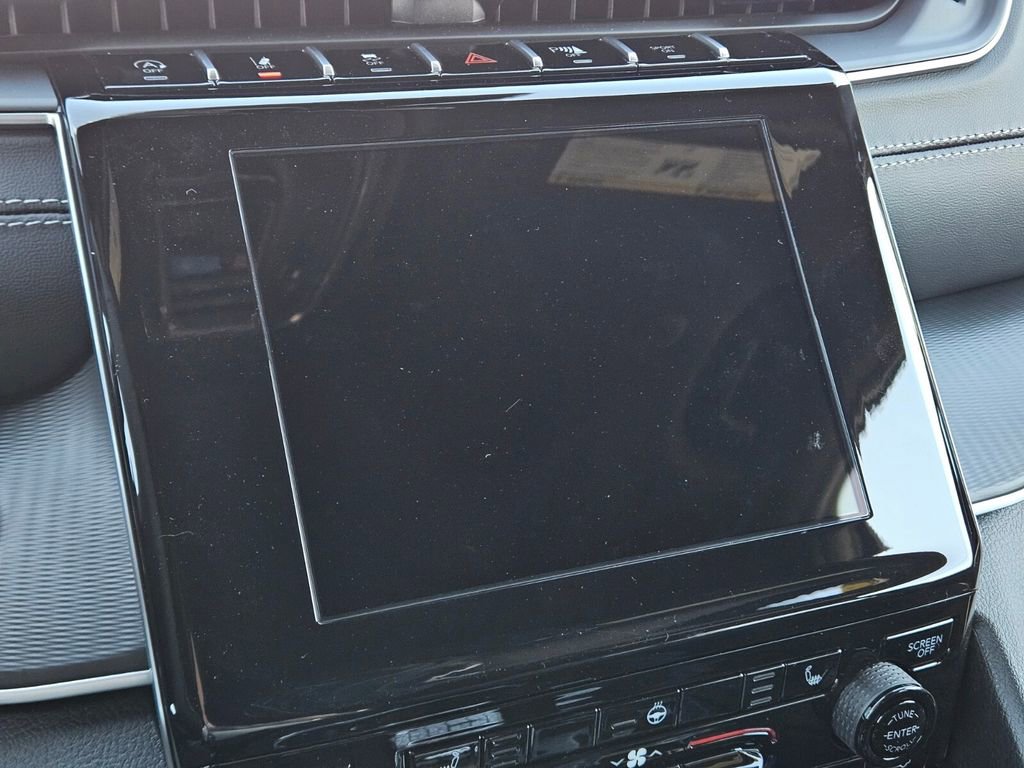 New 2025 Jeep Grand Cherokee Laredo X w/ Luxury Tech Group I image 20