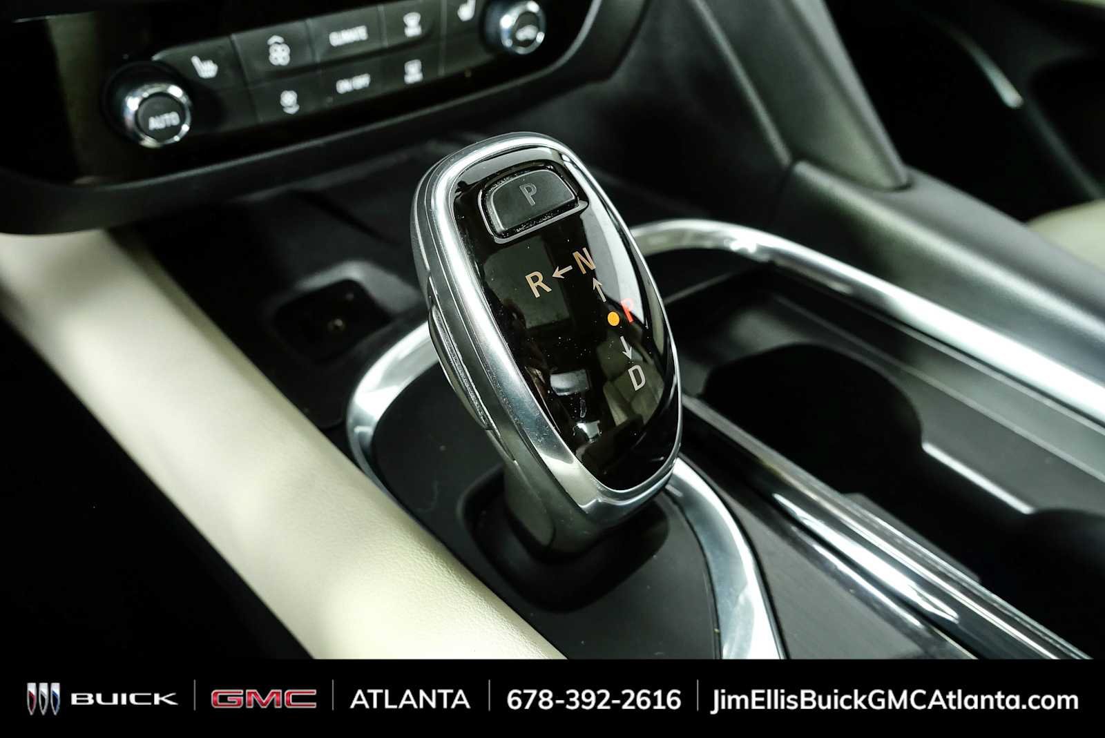 Used 2019 Buick Enclave Essence FWD image 15