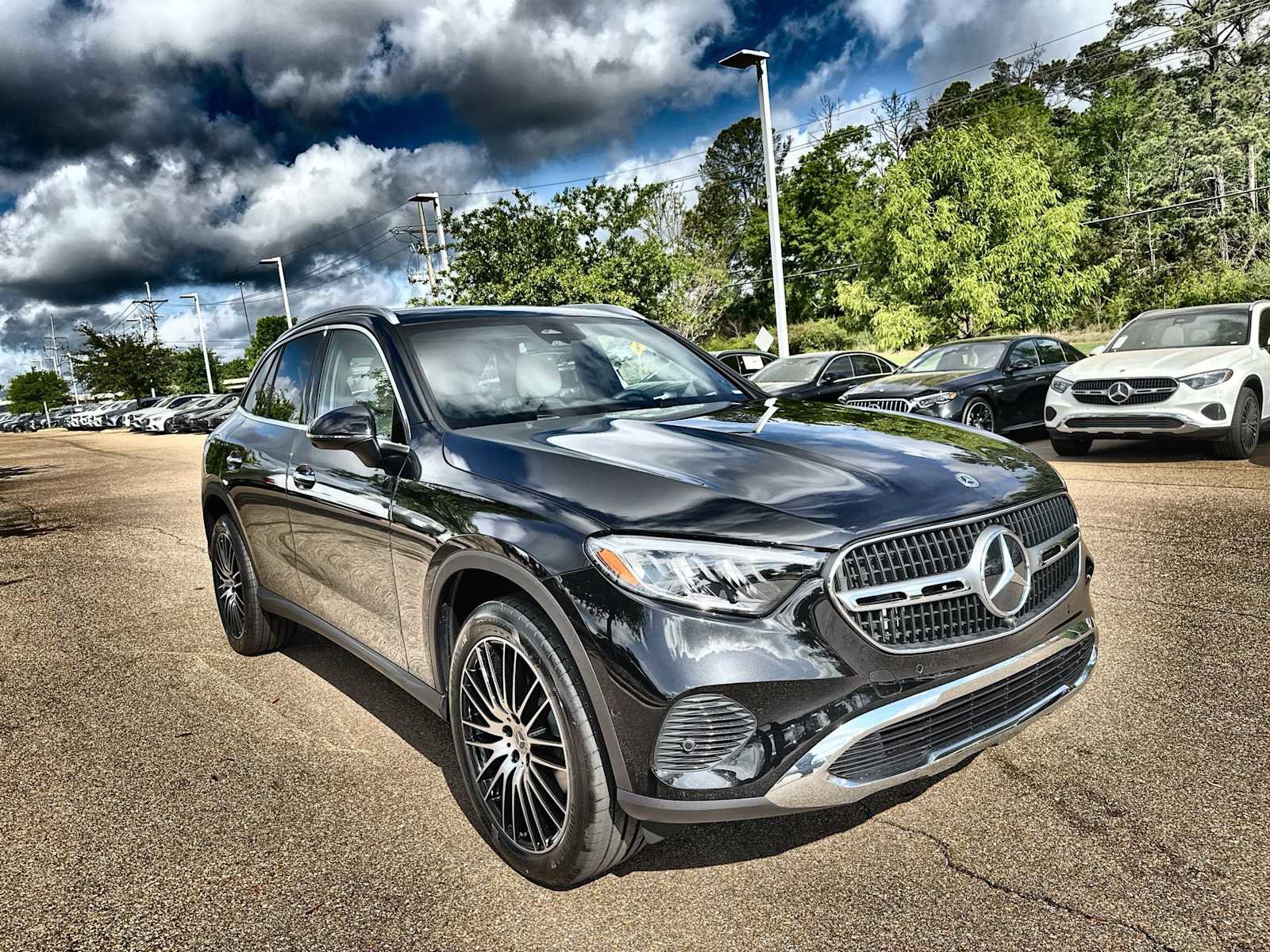 New 2026 Mercedes-Benz GLC 300 image 11