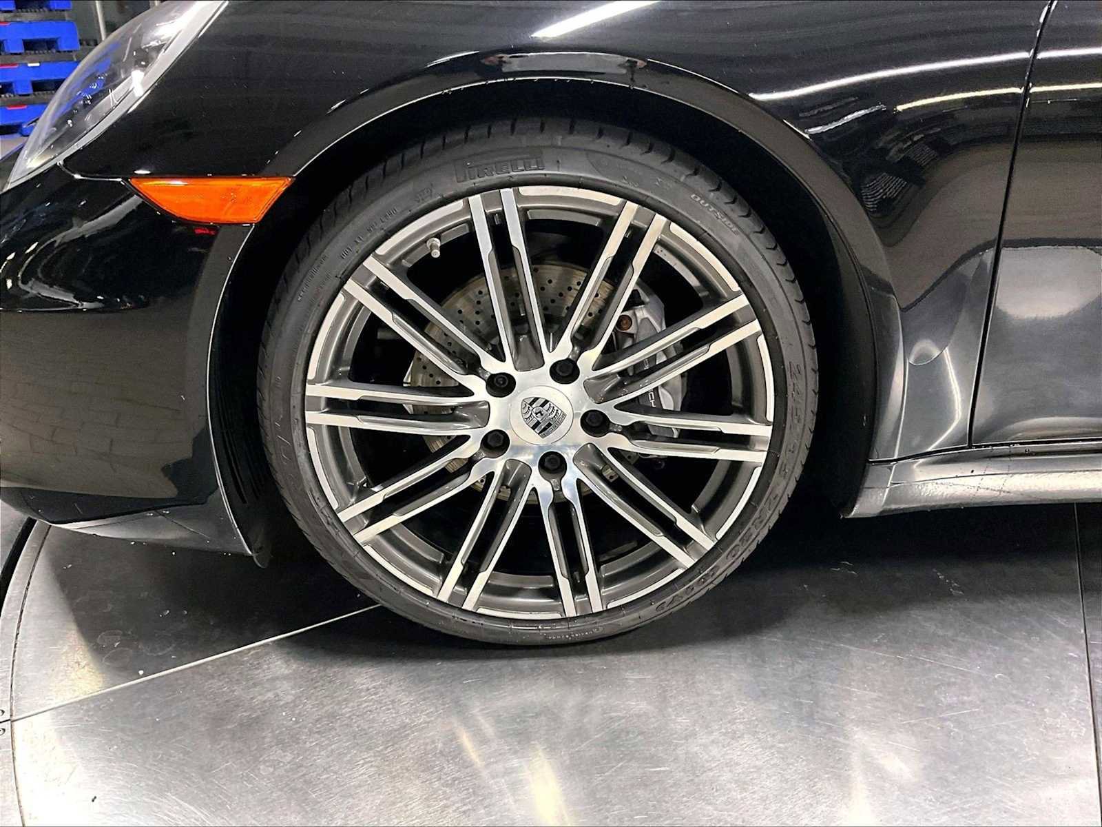 Used 2015 Porsche 911 Carrera image 14