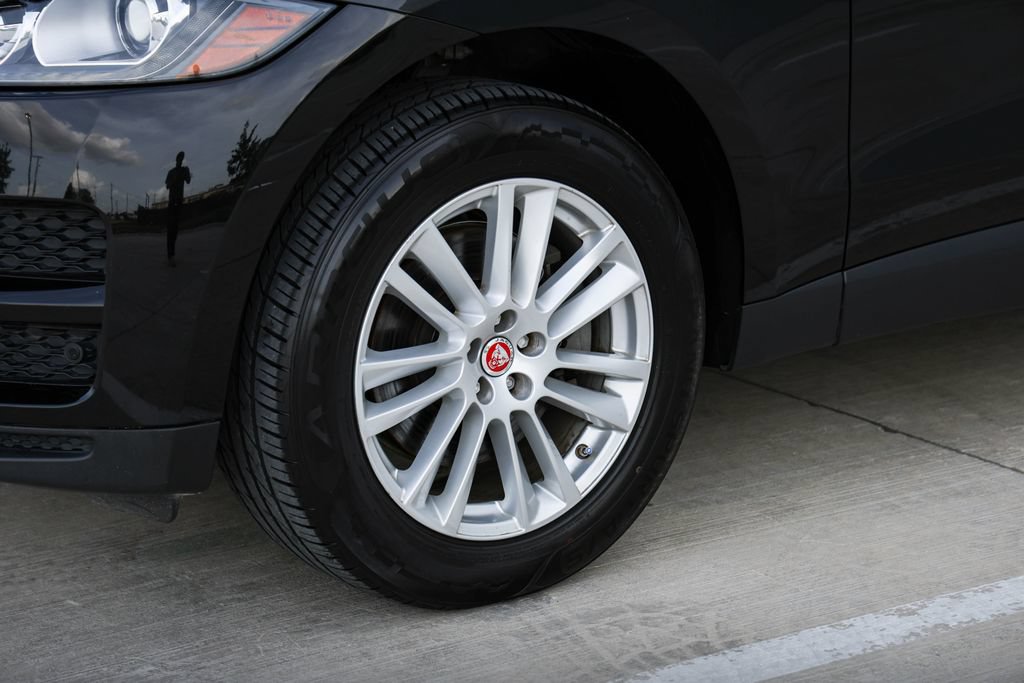 Used 2020 Jaguar F-PACE Prestige AWD/4WD image 33
